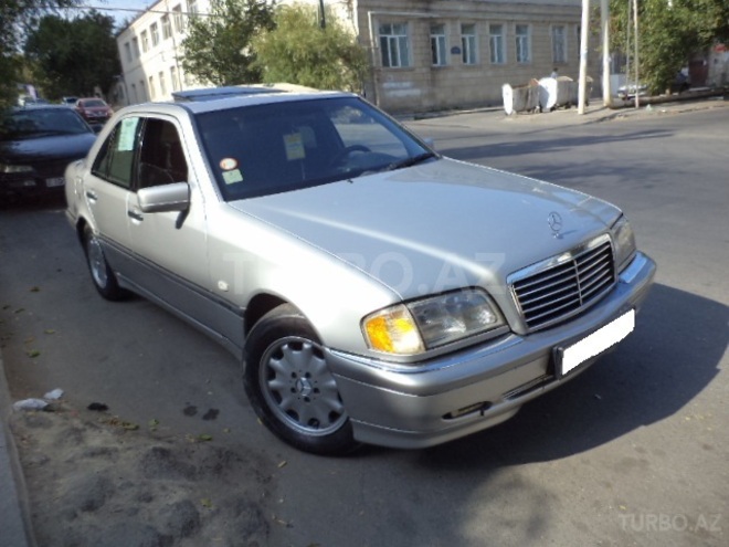 Mercedes C 200 1997, 212,397 km - 2.0 l - Bakı