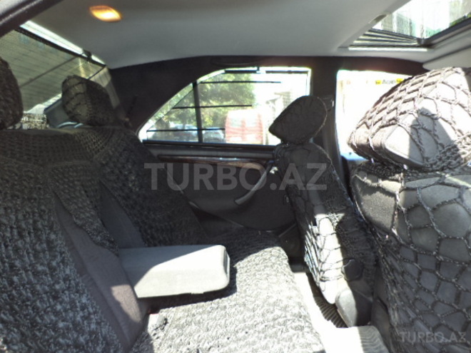 Mercedes C 200 1997, 212,397 km - 2.0 l - Bakı
