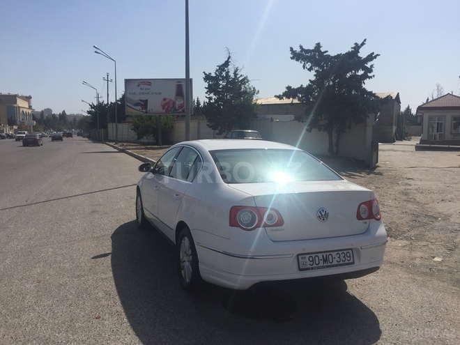 Volkswagen Passat 2010, 70,000 km - 1.8 l - Bakı