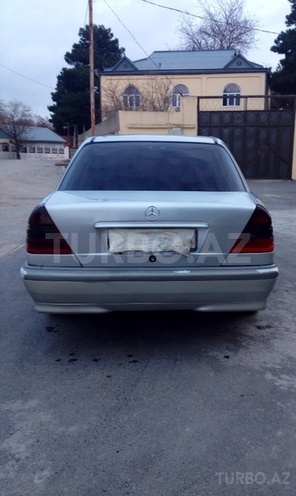 Mercedes C 180 1999, 210,000 km - 1.8 l - Bakı