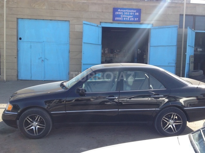 Mercedes C 220 1996, 201,050 km - 2.2 l - Bakı