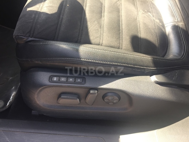 Volkswagen Passat 2010, 70,000 km - 1.8 l - Bakı
