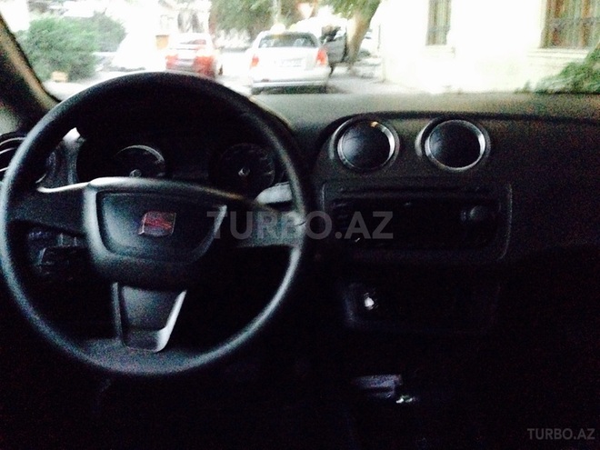 SEAT Ibiza 2013, 61,037 km - 1.6 л - Bakı