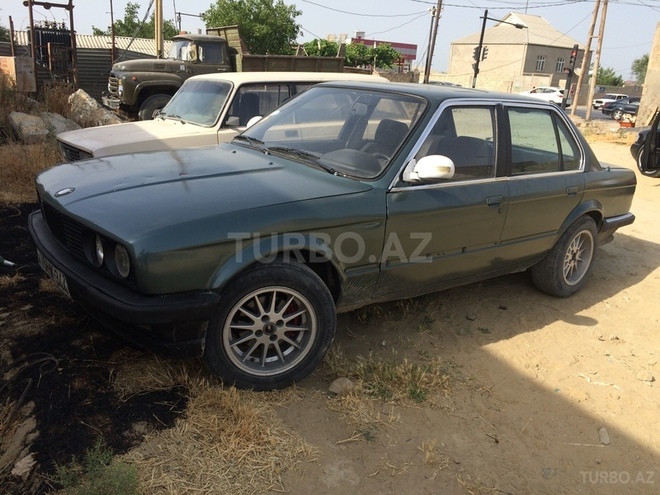 BMW 318 1987, 280,000 km - 1.8 l - Bakı