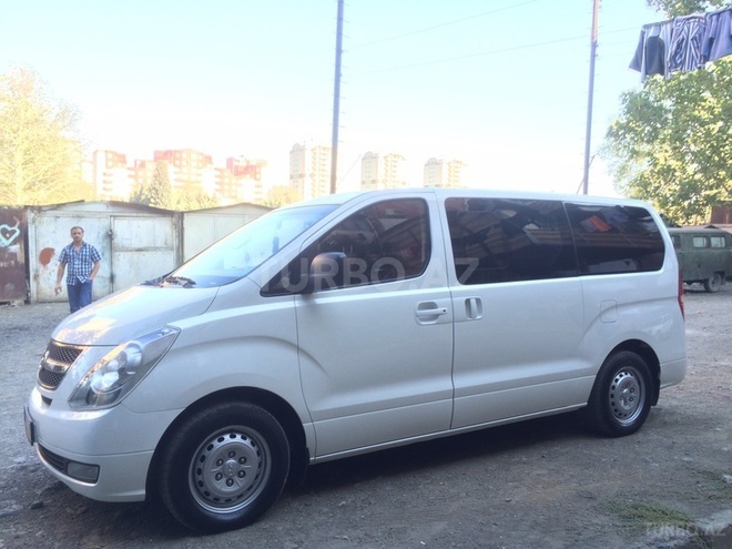 Hyundai H-1 2008, 289,760 km - 2.5 l - Bakı