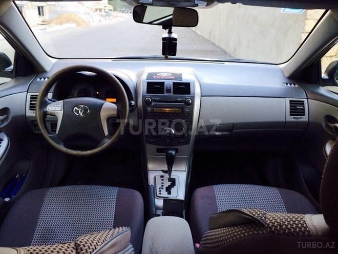 Toyota Corolla 2008, 170,000 km - 1.8 l - Bakı