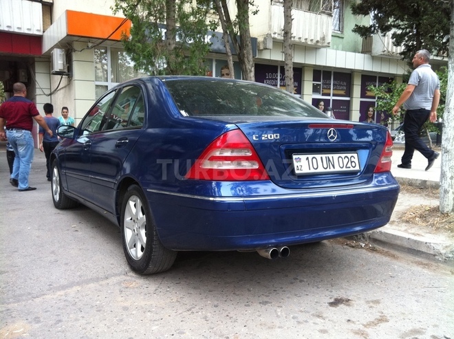 Mercedes C 200 2000, 181,350 km - 2.0 l - Bakı