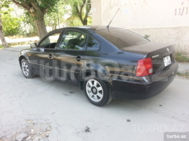 Volkswagen Passat 1998, 390,000 km - 2.0 l - Bakı