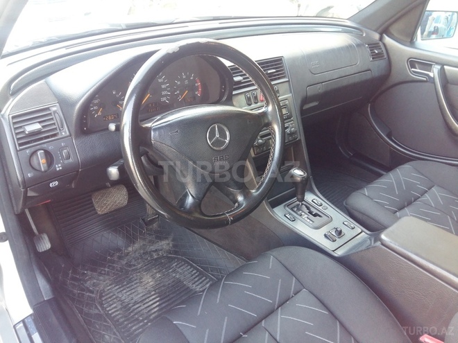 Mercedes C 220 1998, 198,000 km - 2.2 л - Bakı