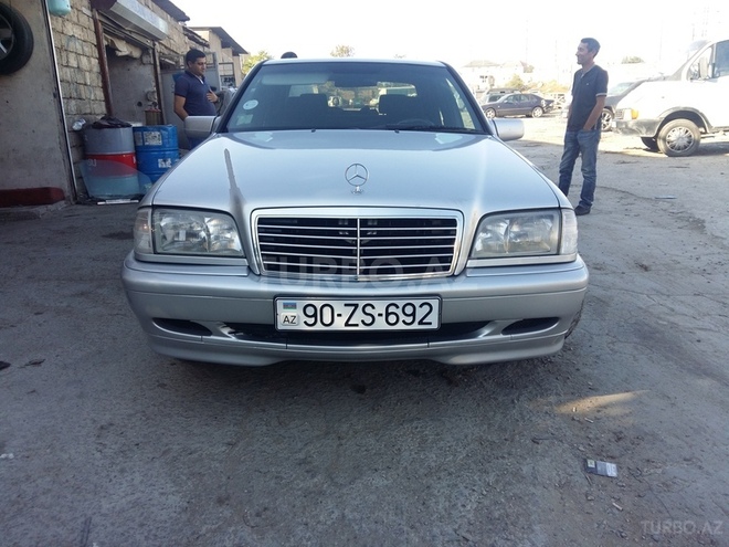 Mercedes C 220 1998, 198,000 km - 2.2 л - Bakı