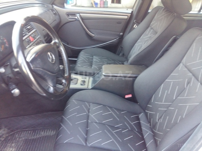 Mercedes C 220 1998, 198,000 km - 2.2 л - Bakı