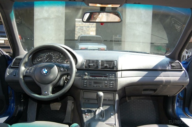 BMW 318 2004, 150,000 km - 2.0 l - Bakı