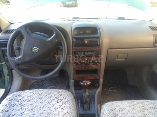 Opel Astra 1999, 192,000 km - 2.0 l - Bakı