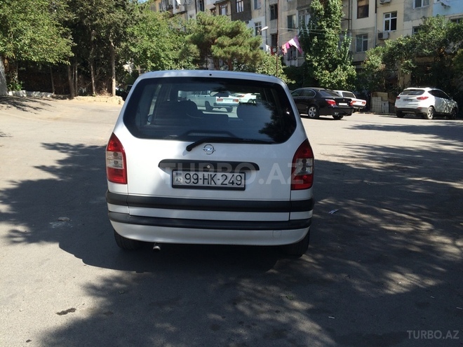 Opel Zafira 2004, 240,000 km - 2.0 l - Bakı