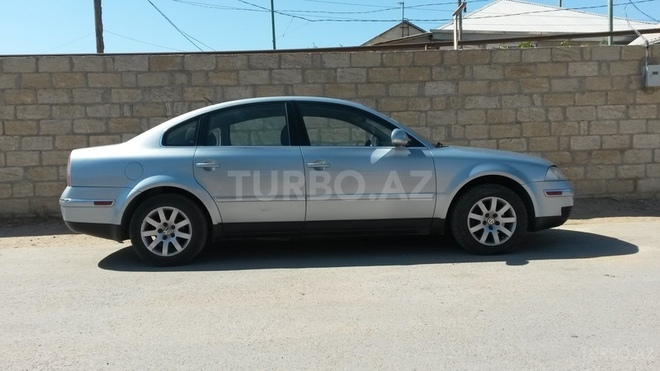 Volkswagen Passat 2004, 162,000 km - 1.8 l - Bakı