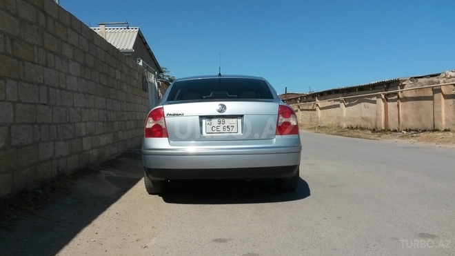 Volkswagen Passat 2004, 162,000 km - 1.8 l - Bakı
