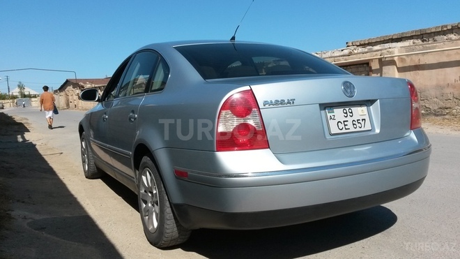 Volkswagen Passat 2004, 162,000 km - 1.8 l - Bakı