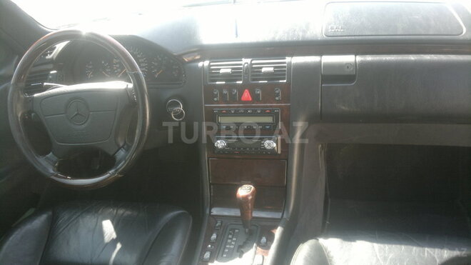 Mercedes E 280 1996, 320,000 km - 2.8 л - Bakı