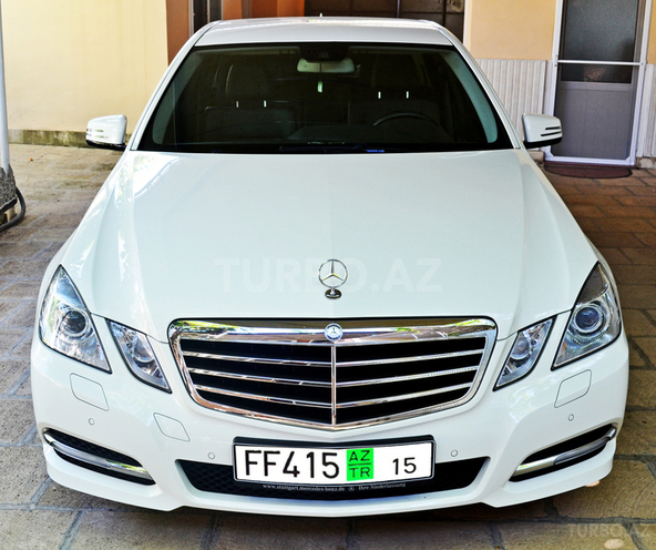 Mercedes E 200 2011, 72,000 km - 1.8 l - Bakı