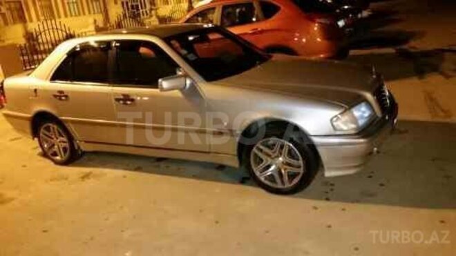 Mercedes C 220 1997, 30,000 km - 2.2 l - Bakı