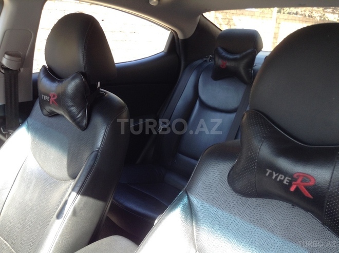 Hyundai Elantra 2013, 135,500 km - 1.8 l - Bakı