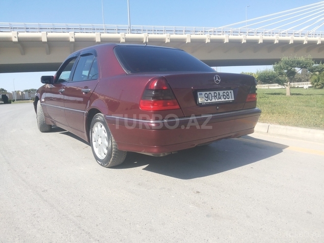 Mercedes C 220 1998, 257,000 km - 2.2 l - Bakı