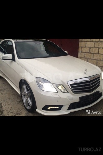 Mercedes E 350 2011, 76,000 km - 0.4 l - Bakı