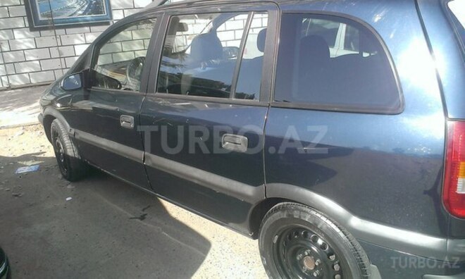 Opel Zafira 2001, 240,000 km - 1.8 l - Bakı