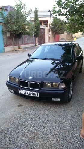 BMW 320 1995, 255,000 km - 2.0 l - Bakı