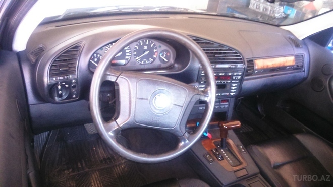 BMW 320 1995, 255,000 km - 2.0 l - Bakı