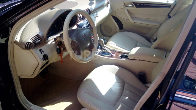 Mercedes C 240 2005, 188,000 km - 2.6 l - Bakı