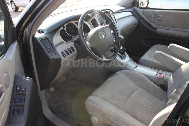 Toyota Highlander 2004, 207,000 km - 2.4 l - Bakı