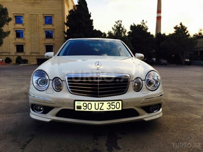 Mercedes E 350 2008, 93,000 km - 3.5 l - Bakı
