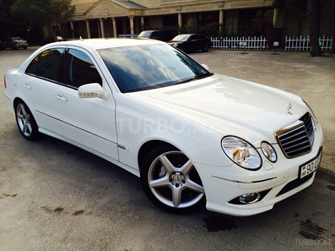Mercedes E 350 2008, 93,000 km - 3.5 l - Bakı