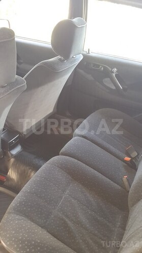 Volkswagen Passat 1994, 240,000 km - 2.0 l - Bakı