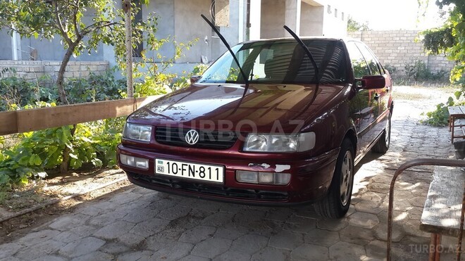 Volkswagen Passat 1994, 240,000 km - 2.0 l - Bakı