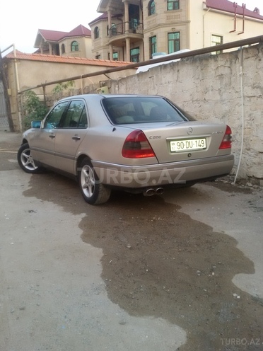 Mercedes C 200 1995, 258,118 km - 2.0 l - Bakı