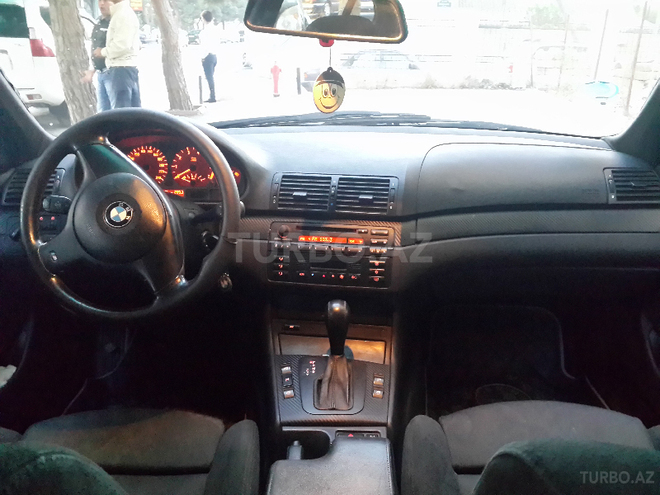 BMW 320 2001, 176,000 km - 2.2 l - Bakı