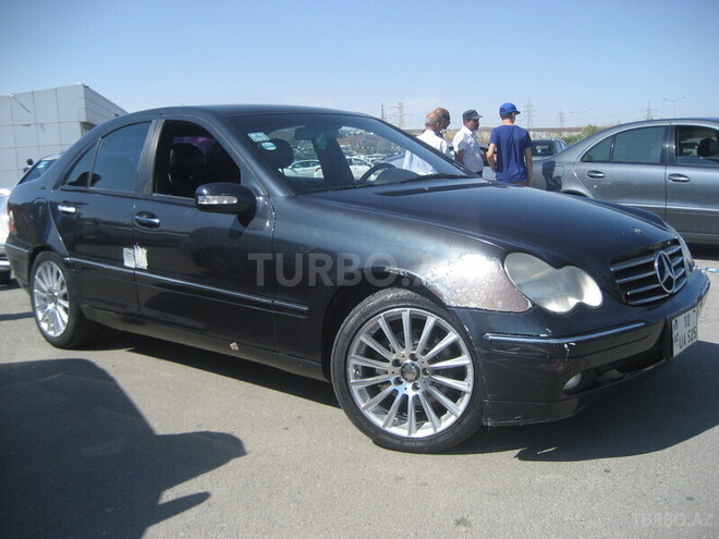 Mercedes C 240 2002, 222,000 km - 2.6 л - Bakı