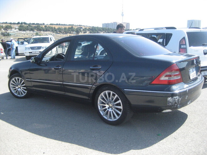 Mercedes C 240 2002, 222,000 km - 2.6 л - Bakı