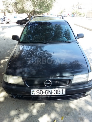 Opel Astra 1995, 328,656 km - 1.8 l - Bakı