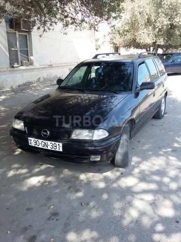 Opel Astra 1995, 328,656 km - 1.8 l - Bakı
