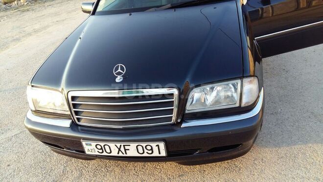 Mercedes C 240 1998, 200,000 km - 2.4 l - Bakı