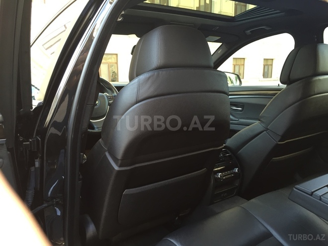 BMW 530 2011, 95,000 km - 3.0 l - Bakı