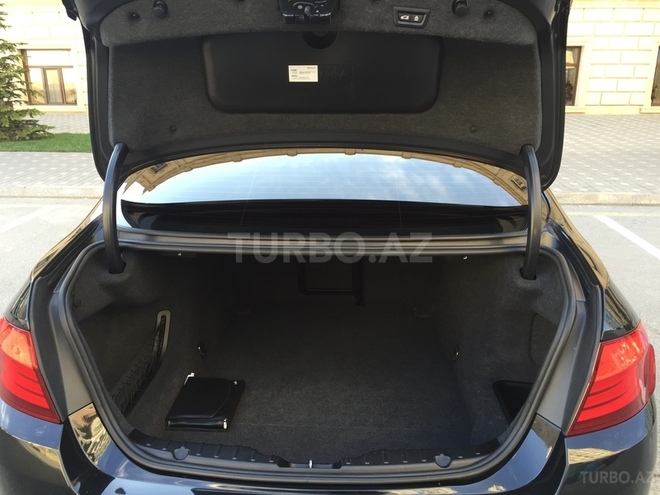 BMW 530 2011, 95,000 km - 3.0 l - Bakı