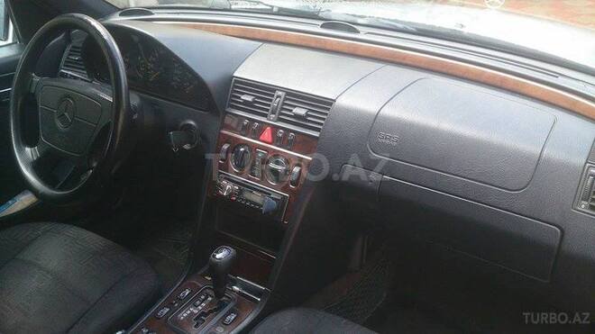 Mercedes C 180 1998, 27,000 km - 0.2 l - Bakı