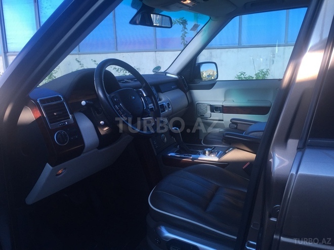 Land Rover Range Rover 2011, 77,700 km - 3.6 l - Bakı