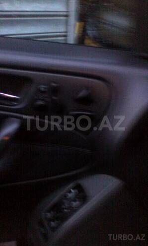 Mercedes C 320 2001, 200,000 km - 3.2 л - Bakı