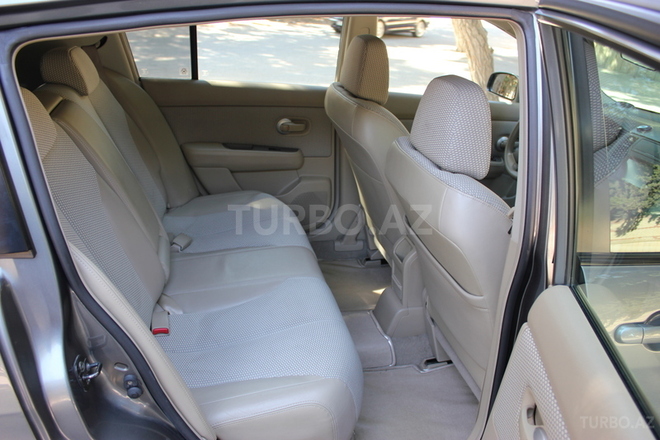Nissan Tiida 2006, 80,000 km - 1.6 l - Bakı