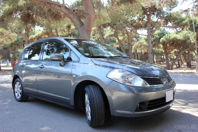 Nissan Tiida 2006, 80,000 km - 1.6 l - Bakı